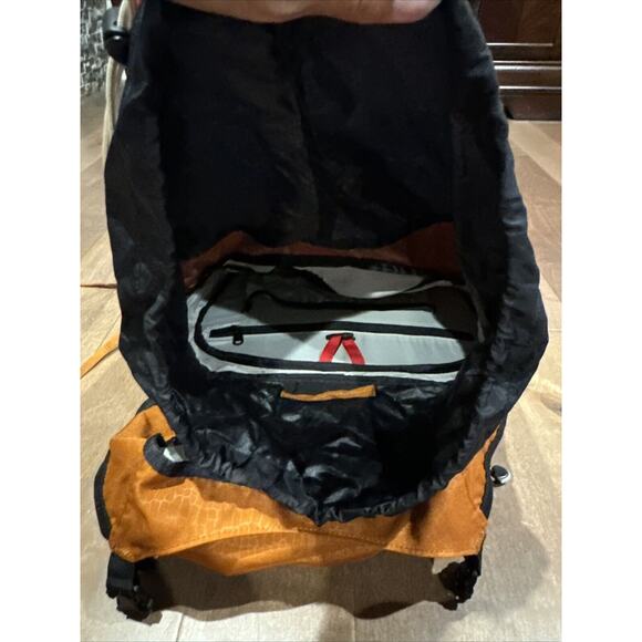 Jansport Orange Airlift H2O Hiking Backpack - Picture 4 of 4